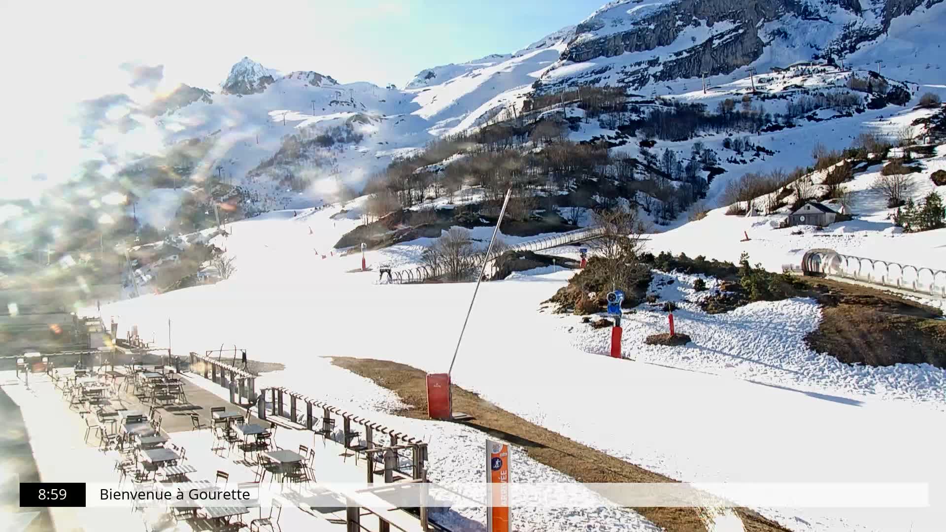 Gourette, 1100 m Espace Bezou Ski Slopes Live Cam - Eaux-Bonnes,  Pyrenees-Atlantiques, Nouvelle-Aquitaine, France 