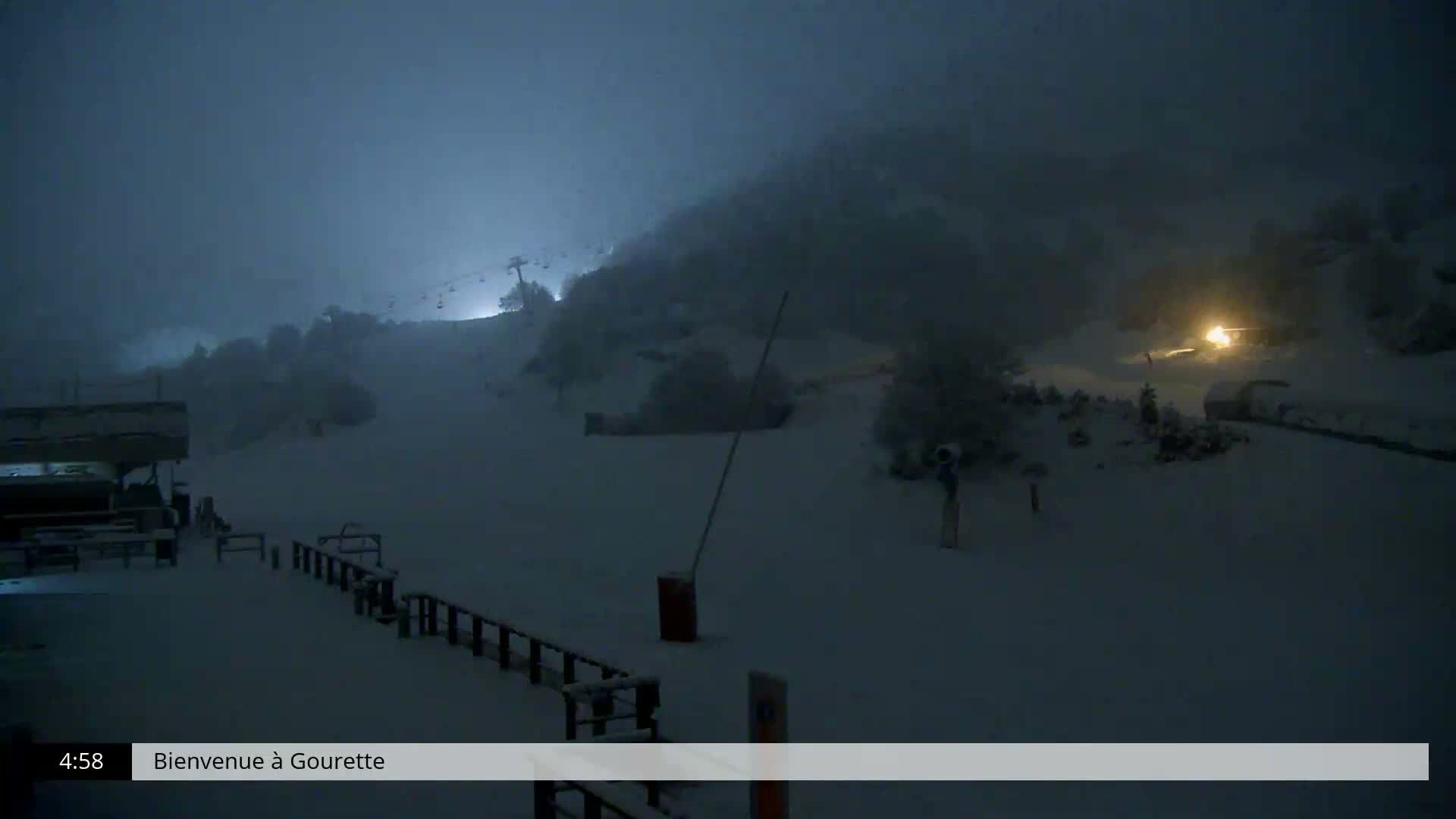 Gourette, 1100 m Espace Bezou Ski Slopes Live Cam - Eaux-Bonnes,  Pyrenees-Atlantiques, Nouvelle-Aquitaine, France 