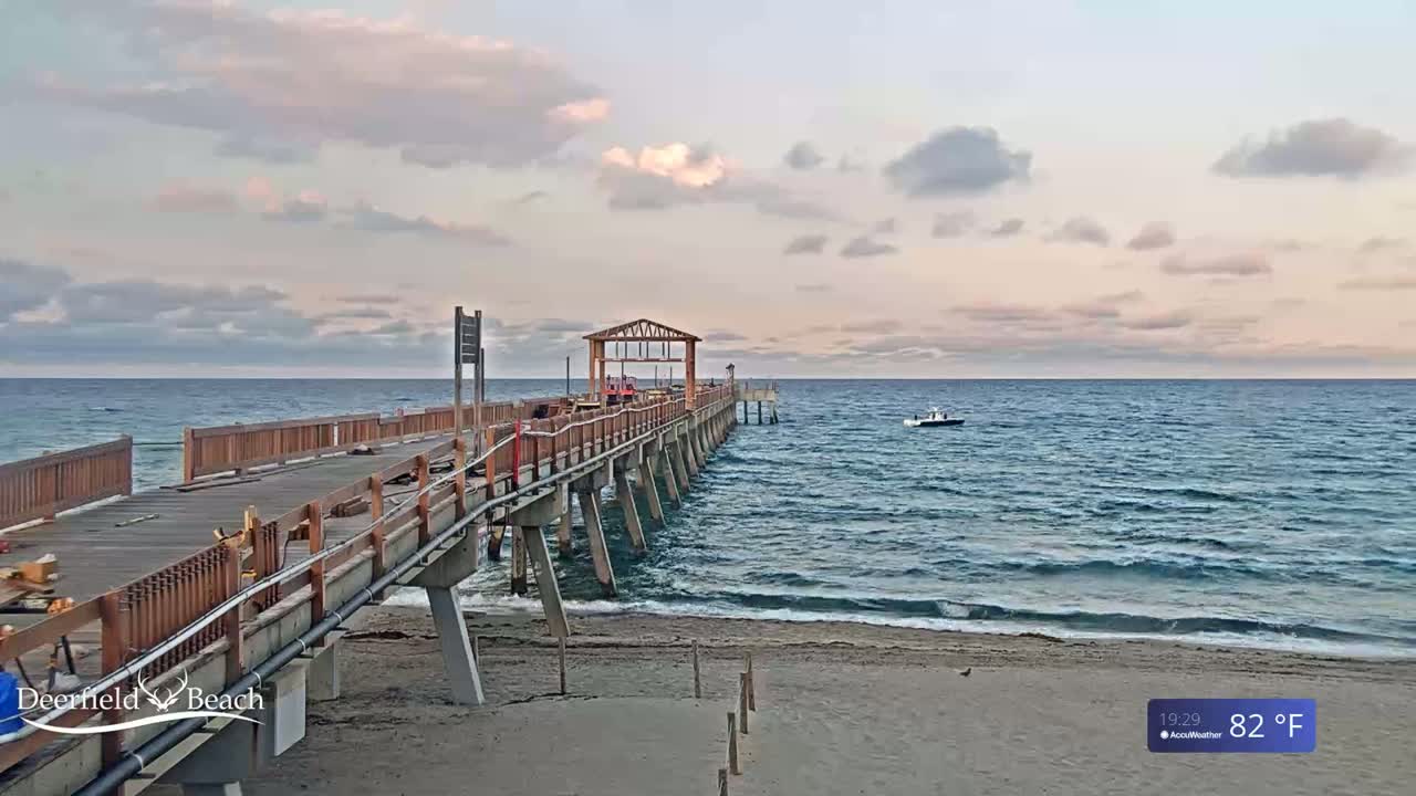 Deerfield Beach Coast Live Cam - Deerfield Beach, Broward, Florida, USA