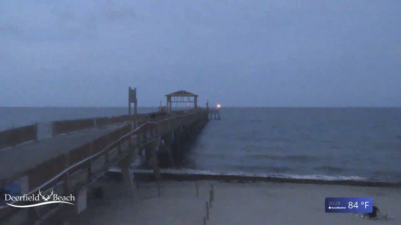 Deerfield Beach Coast Live Cam - Deerfield Beach, Broward, Florida, USA
