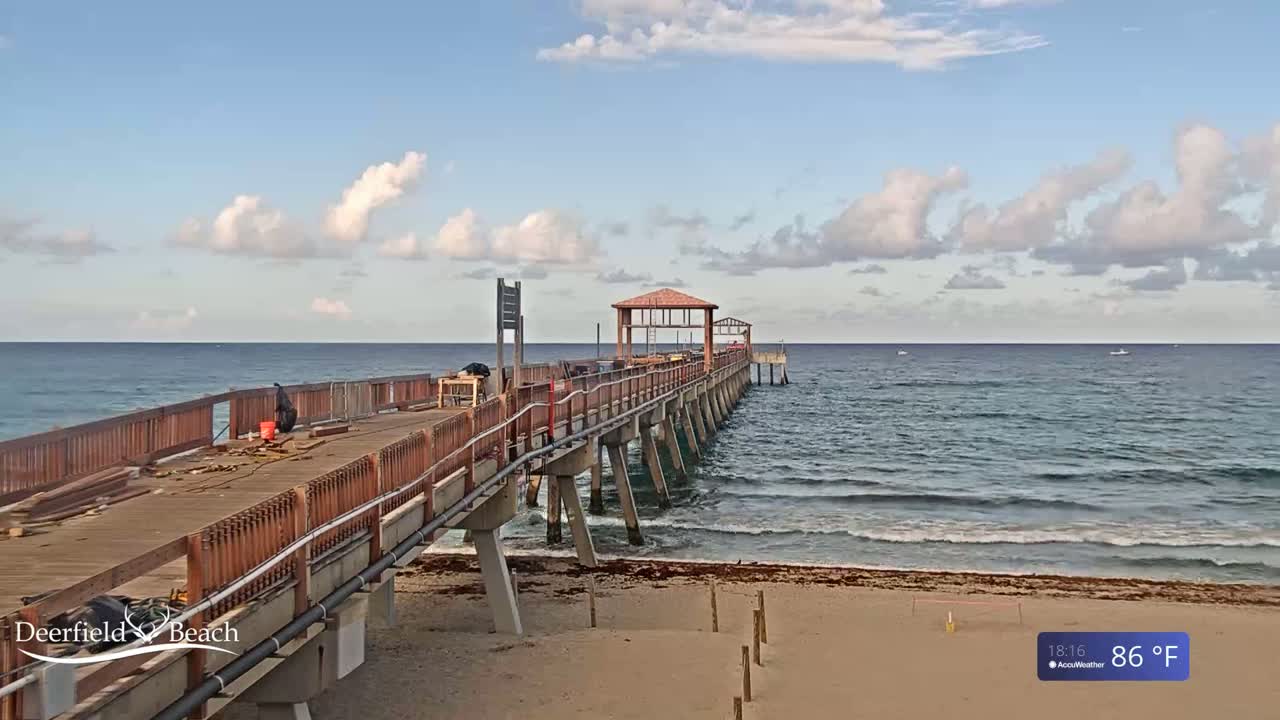 Deerfield Beach Coast Live Cam - Deerfield Beach, Broward, Florida, USA