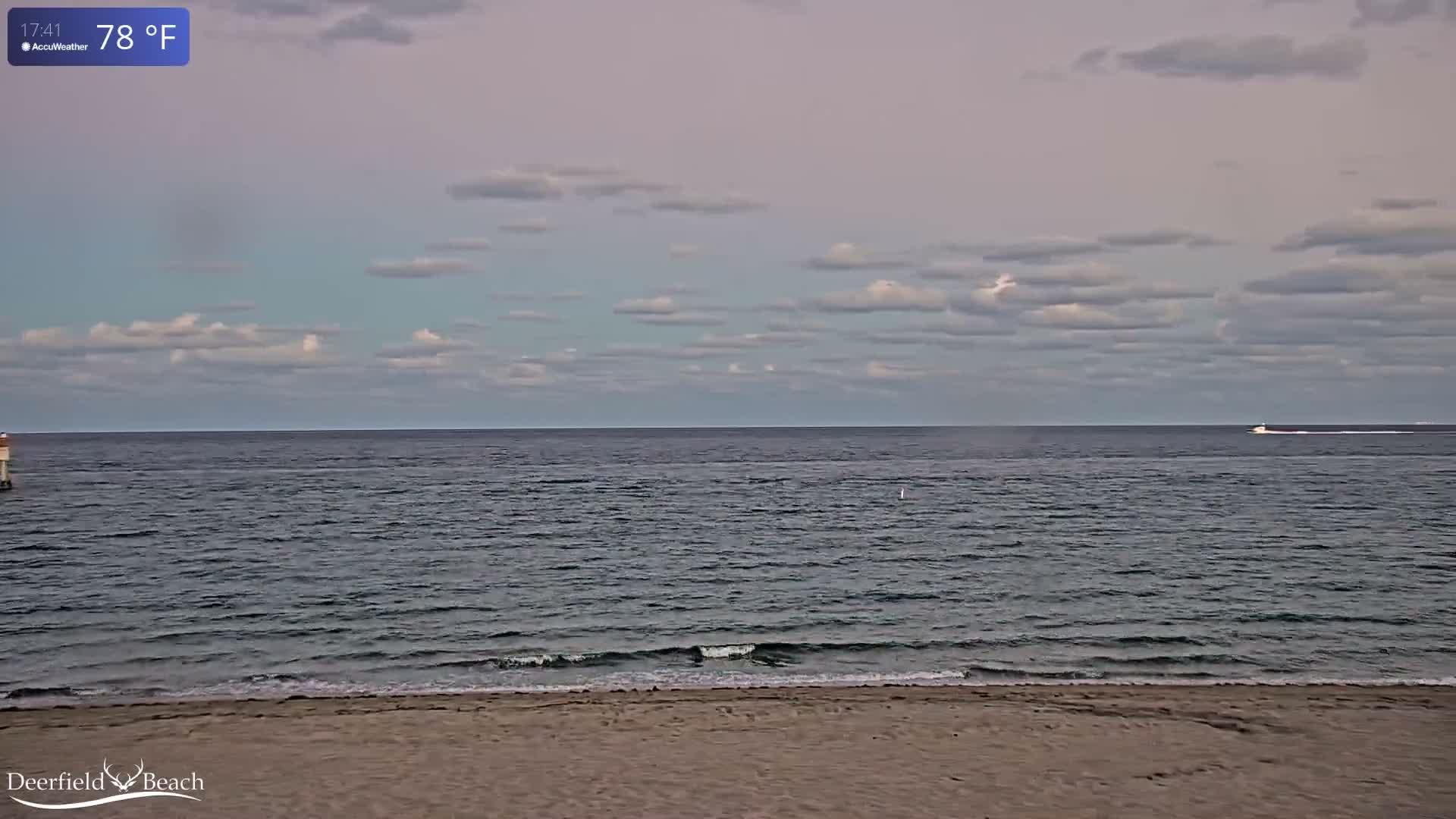 Deerfield Beach Coast Live Cam - Deerfield Beach, Broward, Florida, USA