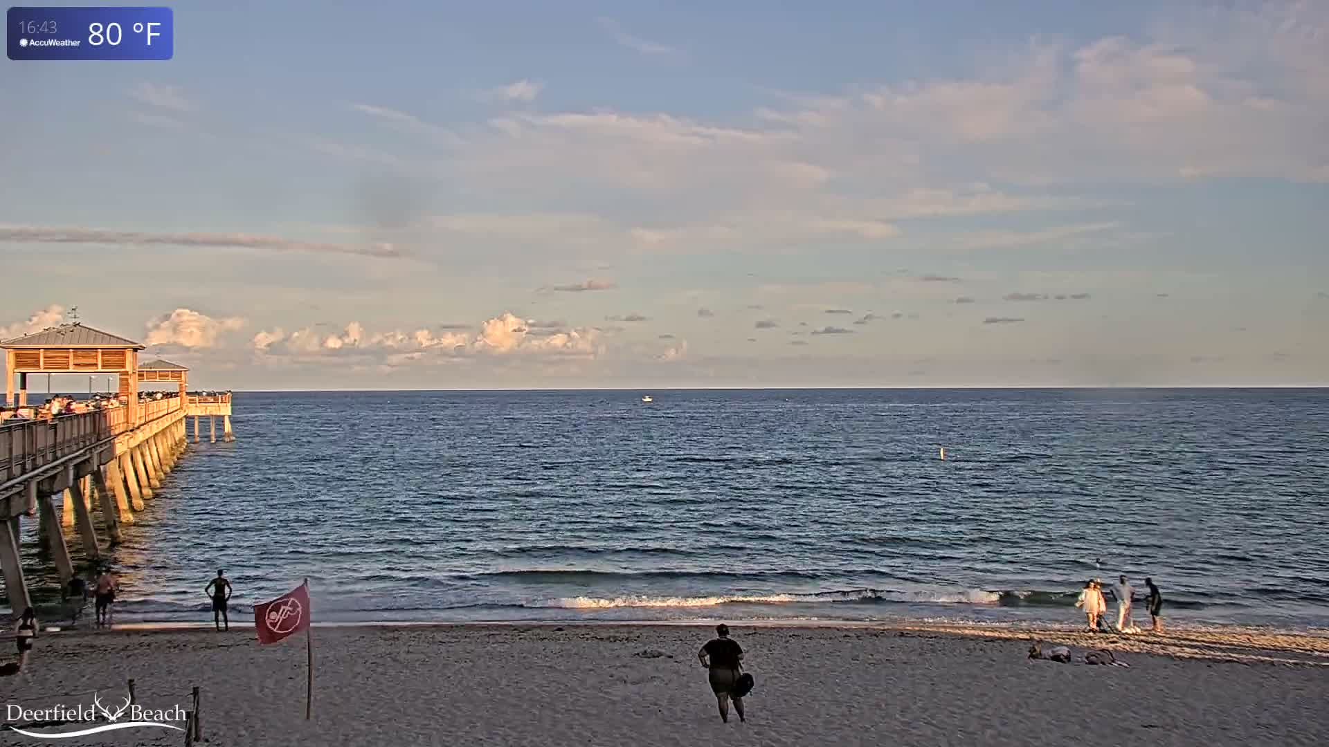 Deerfield Beach Coast Live Cam - Deerfield Beach, Broward, Florida, USA
