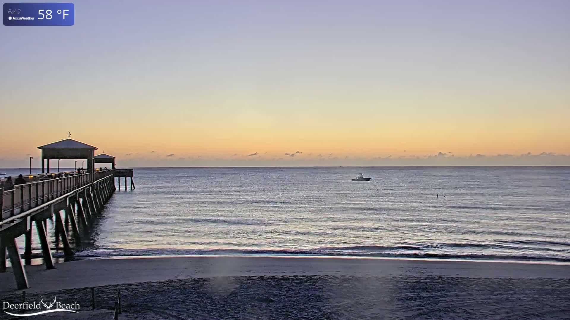 Deerfield Beach Coast Live Cam - Deerfield Beach, Broward, Florida, USA