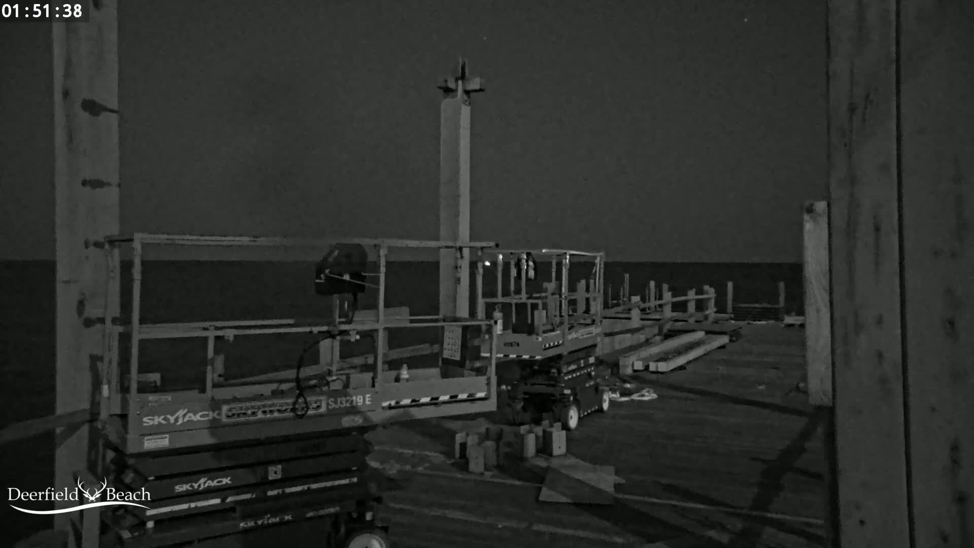 Deerfield Beach City Fishing Pier Live Cam - Deerfield Beach, Broward, Florida, USA