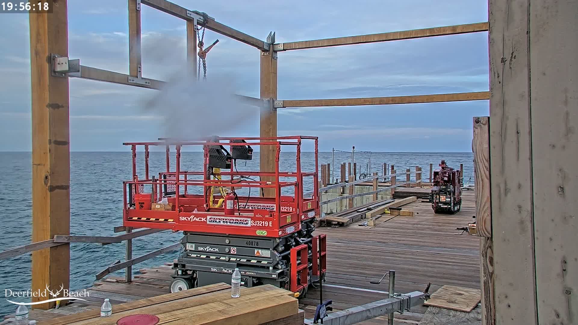 Deerfield Beach City Fishing Pier Live Cam - Deerfield Beach, Broward, Florida, USA