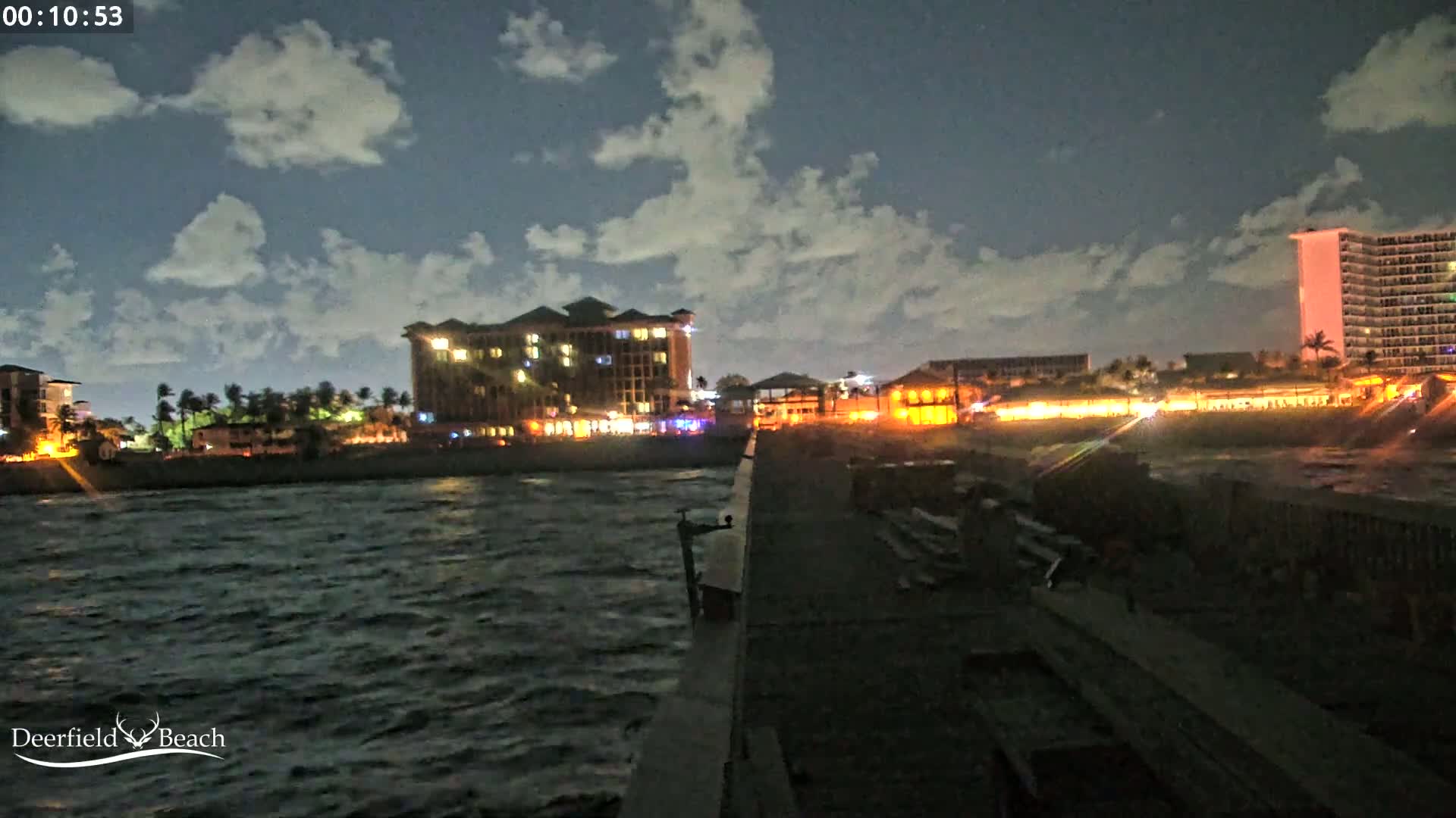 Deerfield Beach City Fishing Pier Live Cam - Deerfield Beach, Broward, Florida, USA