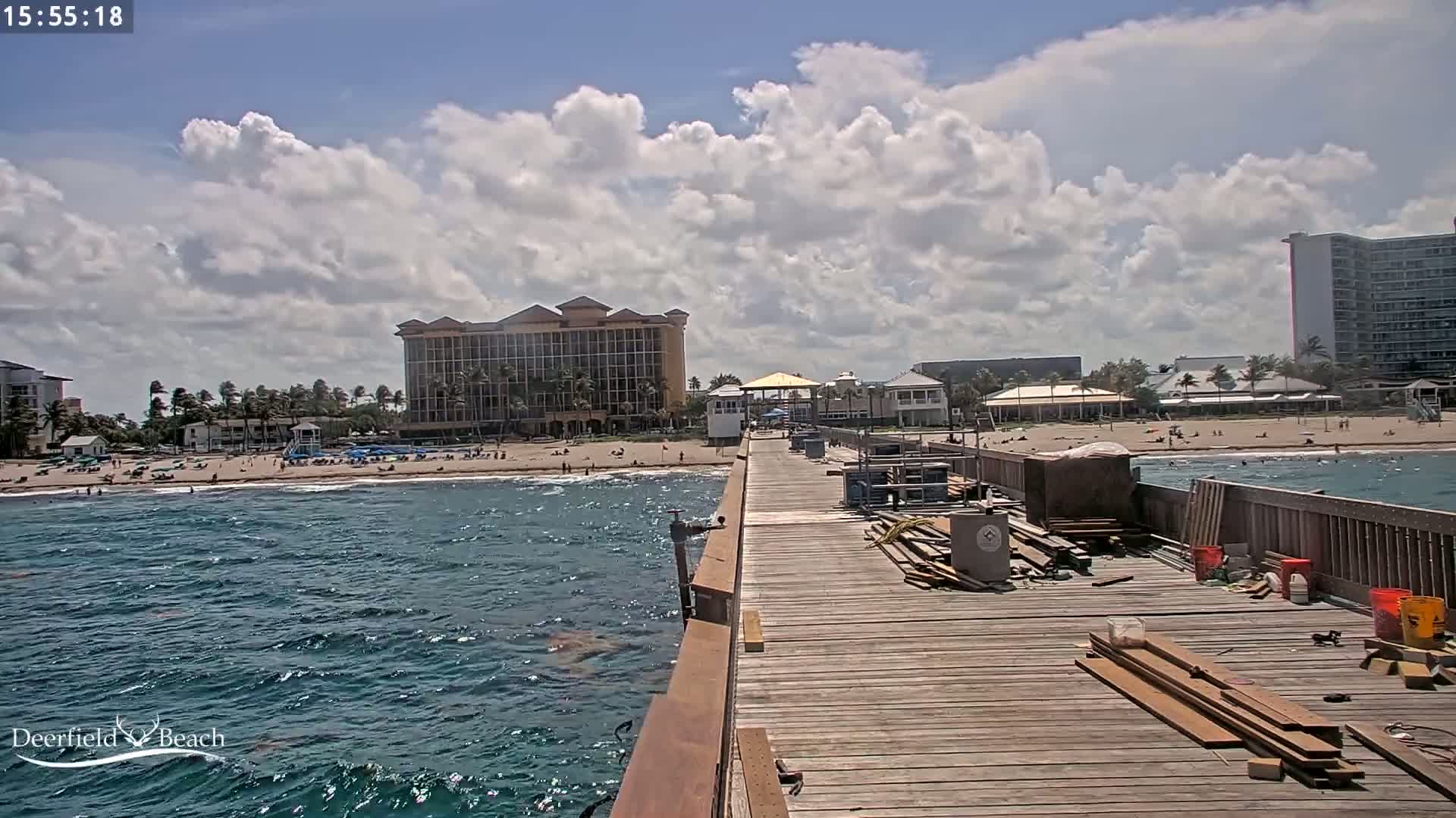 Deerfield Beach City Fishing Pier Live Cam - Deerfield Beach, Broward, Florida, USA