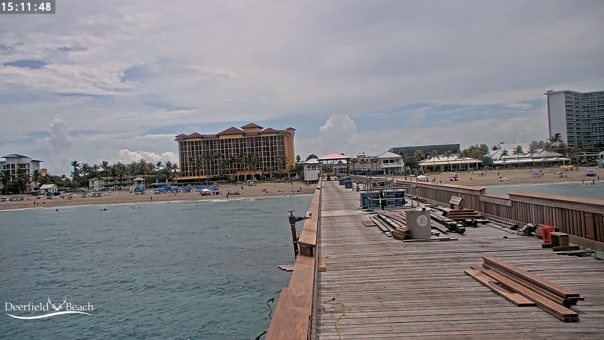 Deerfield Beach City Fishing Pier Live Cam - Deerfield Beach, Broward, Florida, USA