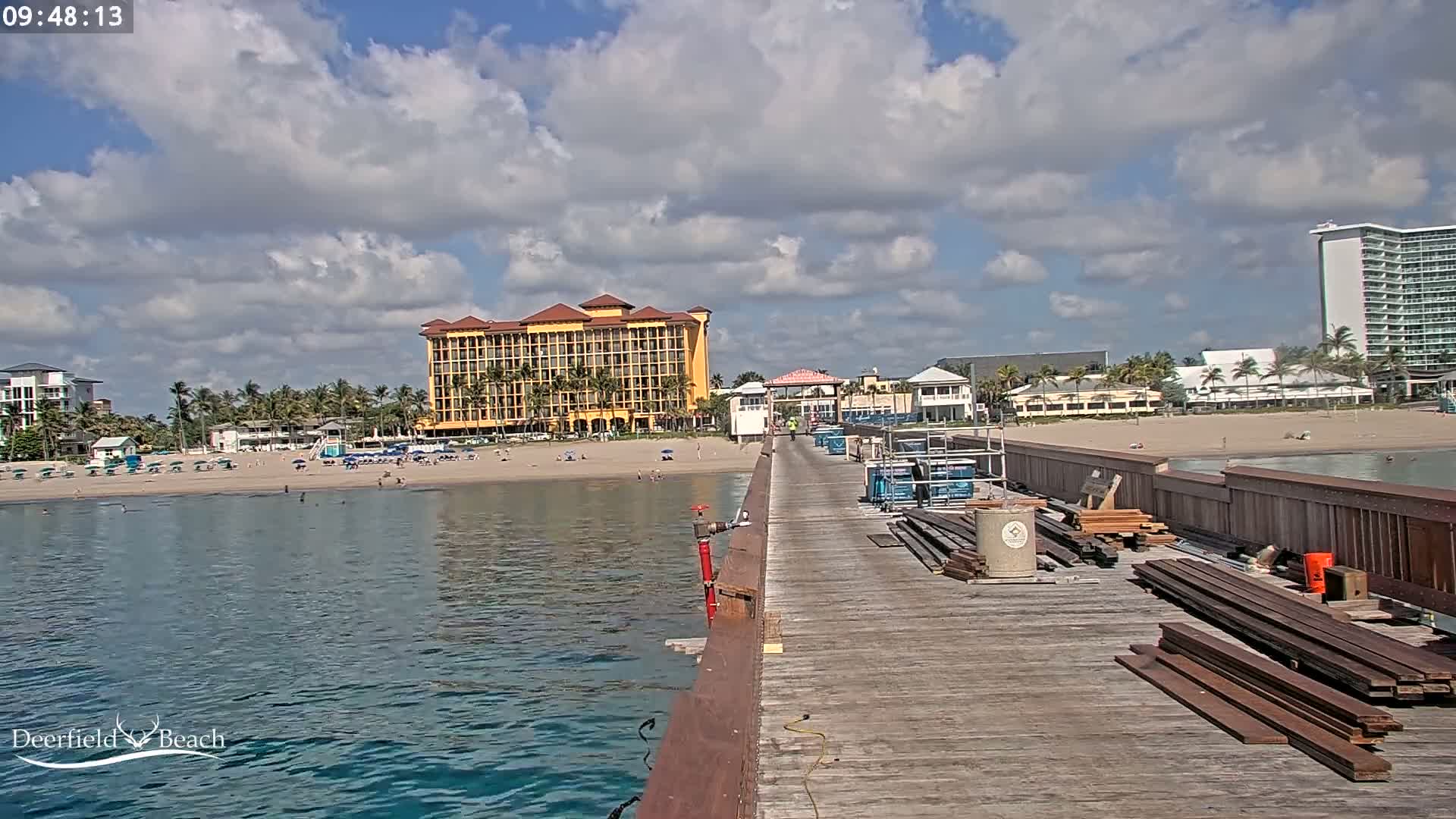 Deerfield Beach City Fishing Pier Live Cam - Deerfield Beach, Broward, Florida, USA