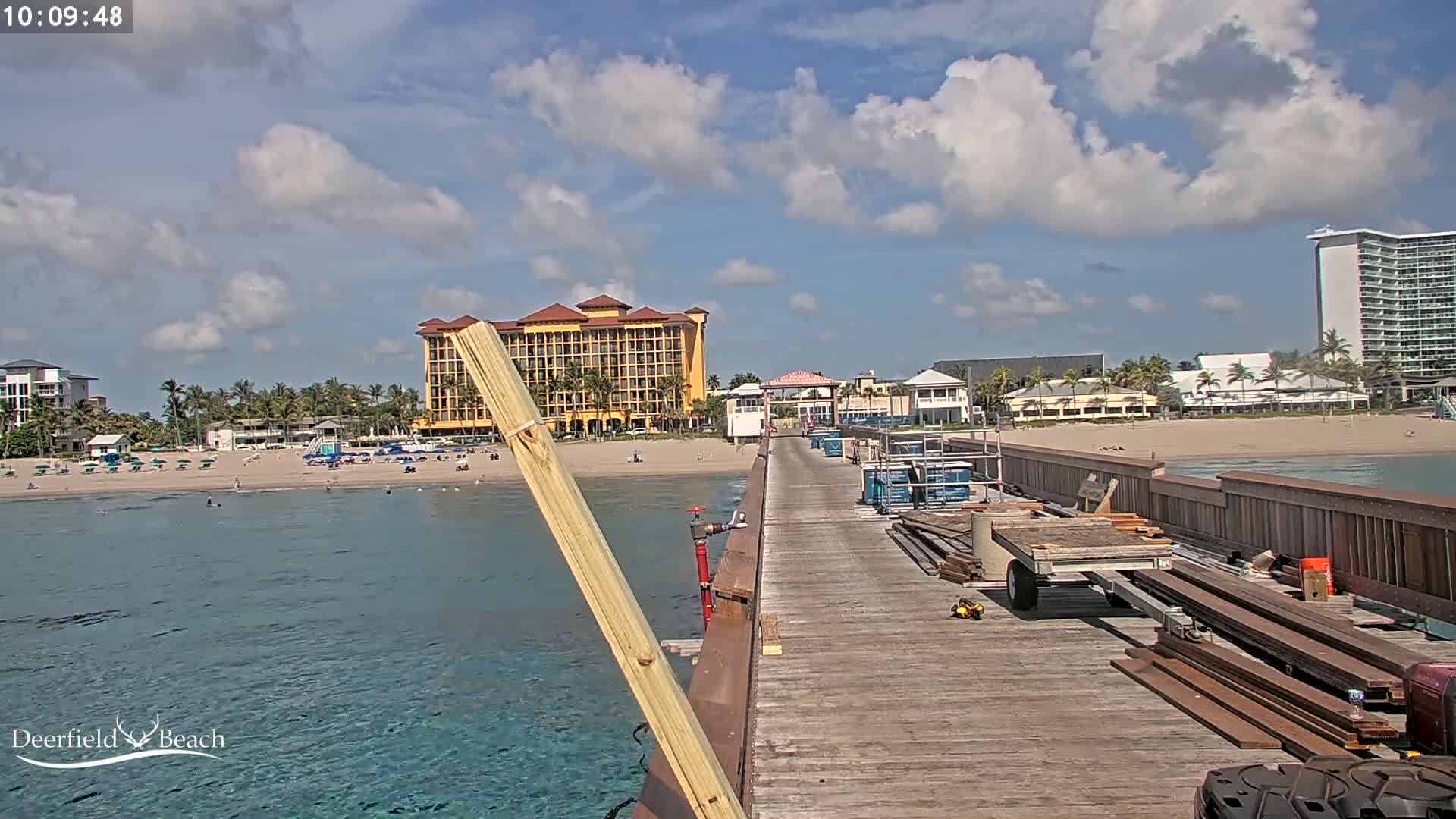 Deerfield Beach City Fishing Pier Live Cam - Deerfield Beach, Broward, Florida, USA