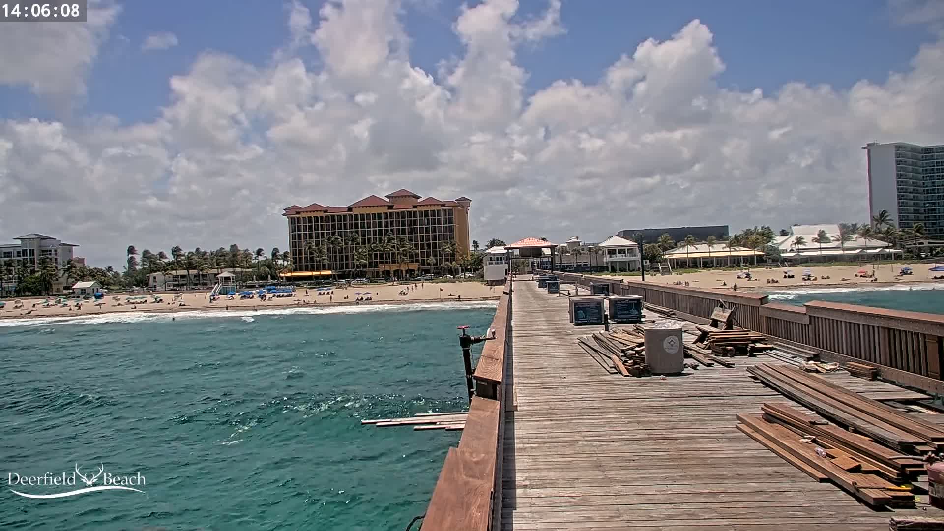 Deerfield Beach City Fishing Pier Live Cam - Deerfield Beach, Broward, Florida, USA
