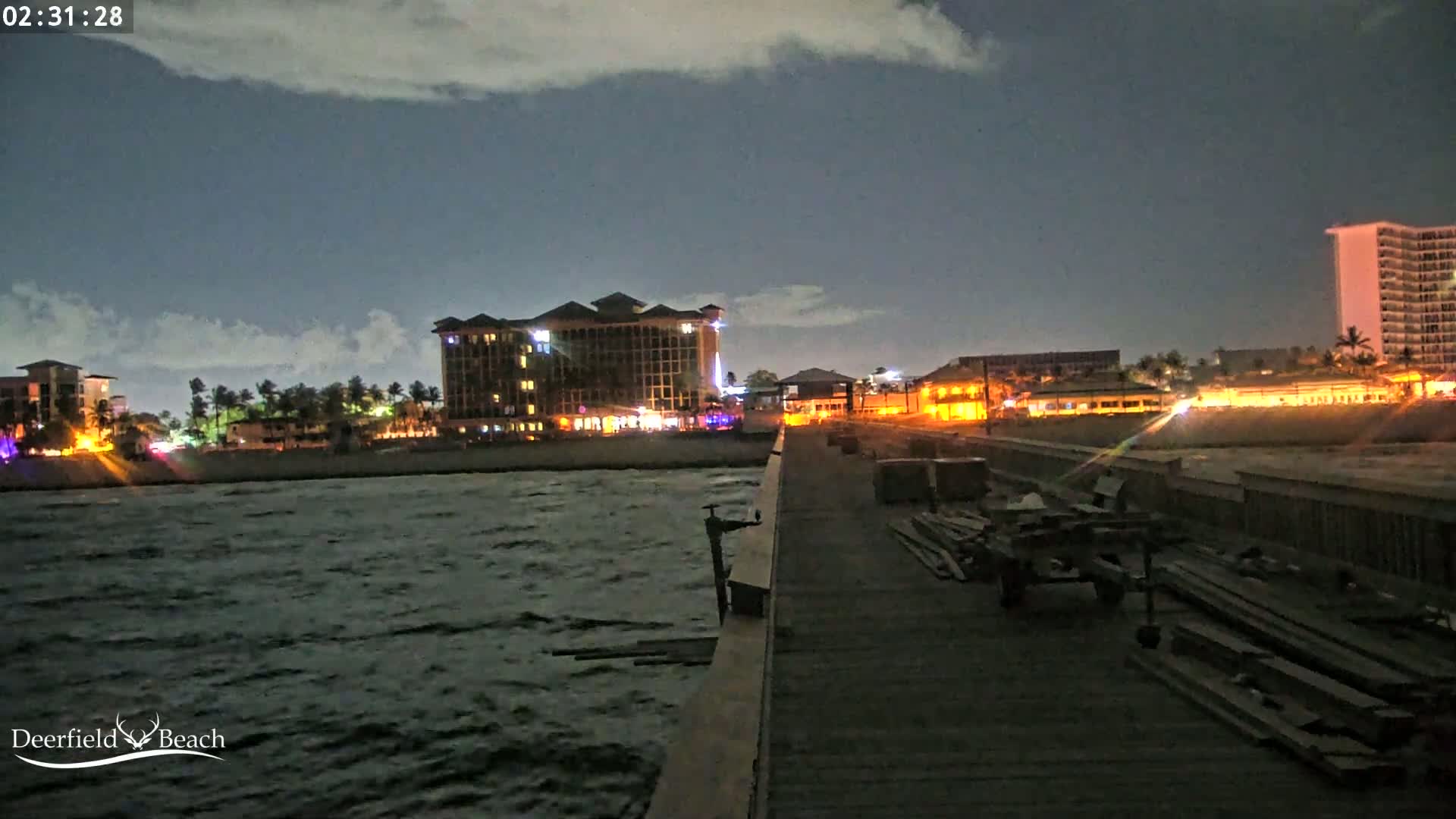 Deerfield Beach City Fishing Pier Live Cam - Deerfield Beach, Broward, Florida, USA
