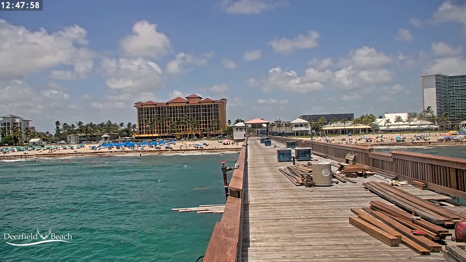 Deerfield Beach City Fishing Pier Live Cam - Deerfield Beach, Broward, Florida, USA