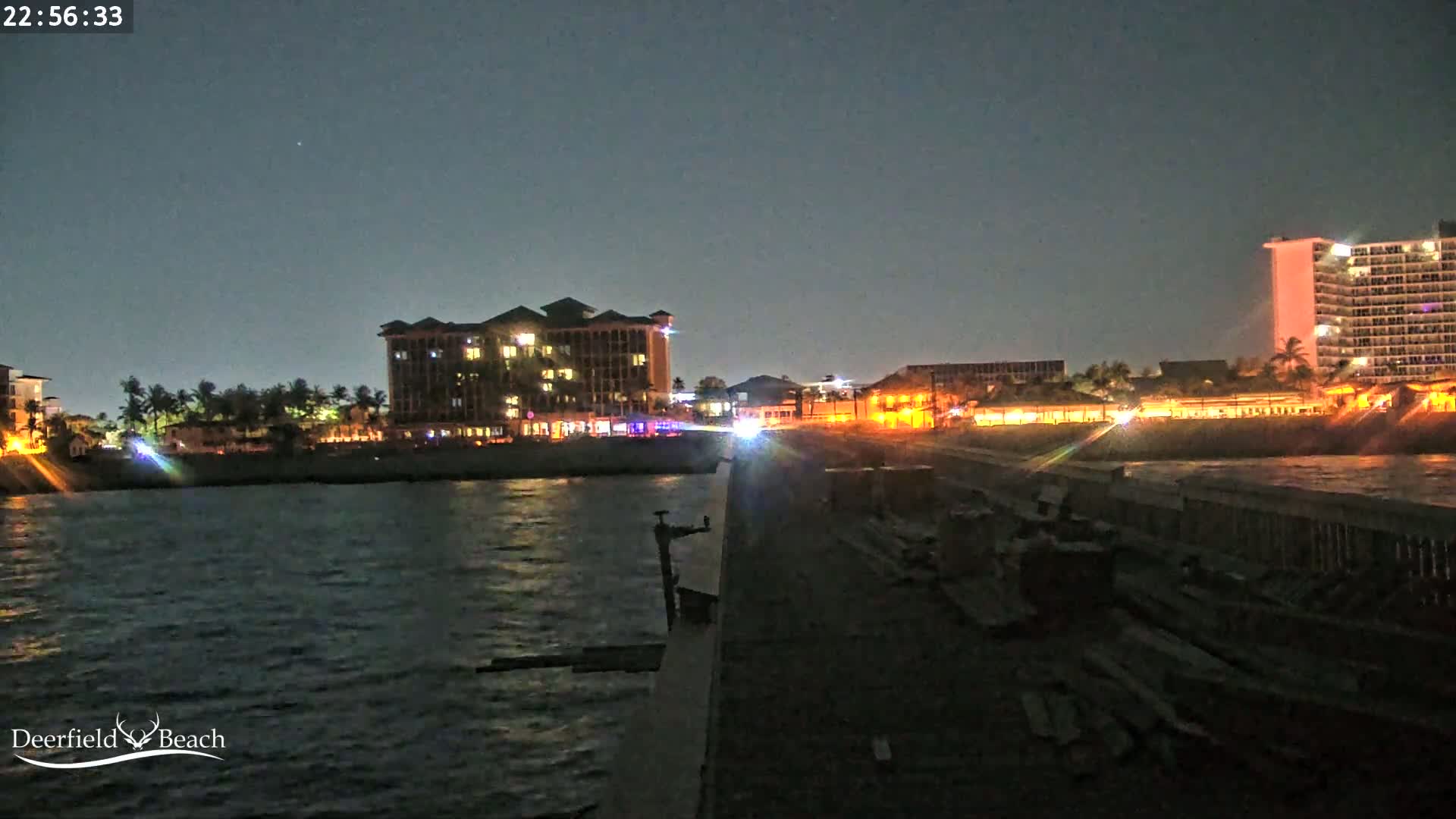 Deerfield Beach City Fishing Pier Live Cam - Deerfield Beach, Broward, Florida, USA