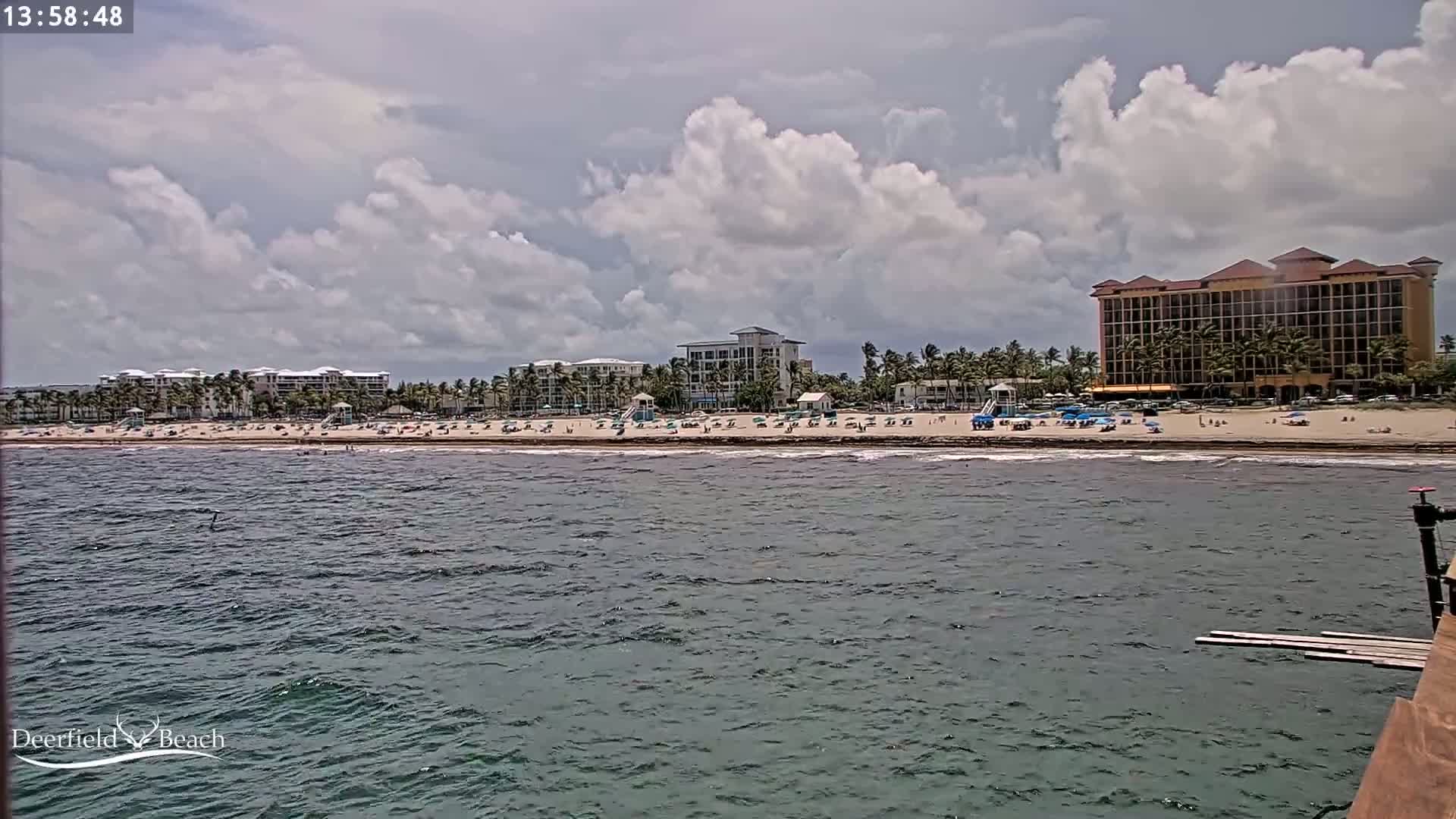 Deerfield Beach City Fishing Pier Live Cam - Deerfield Beach, Broward, Florida, USA