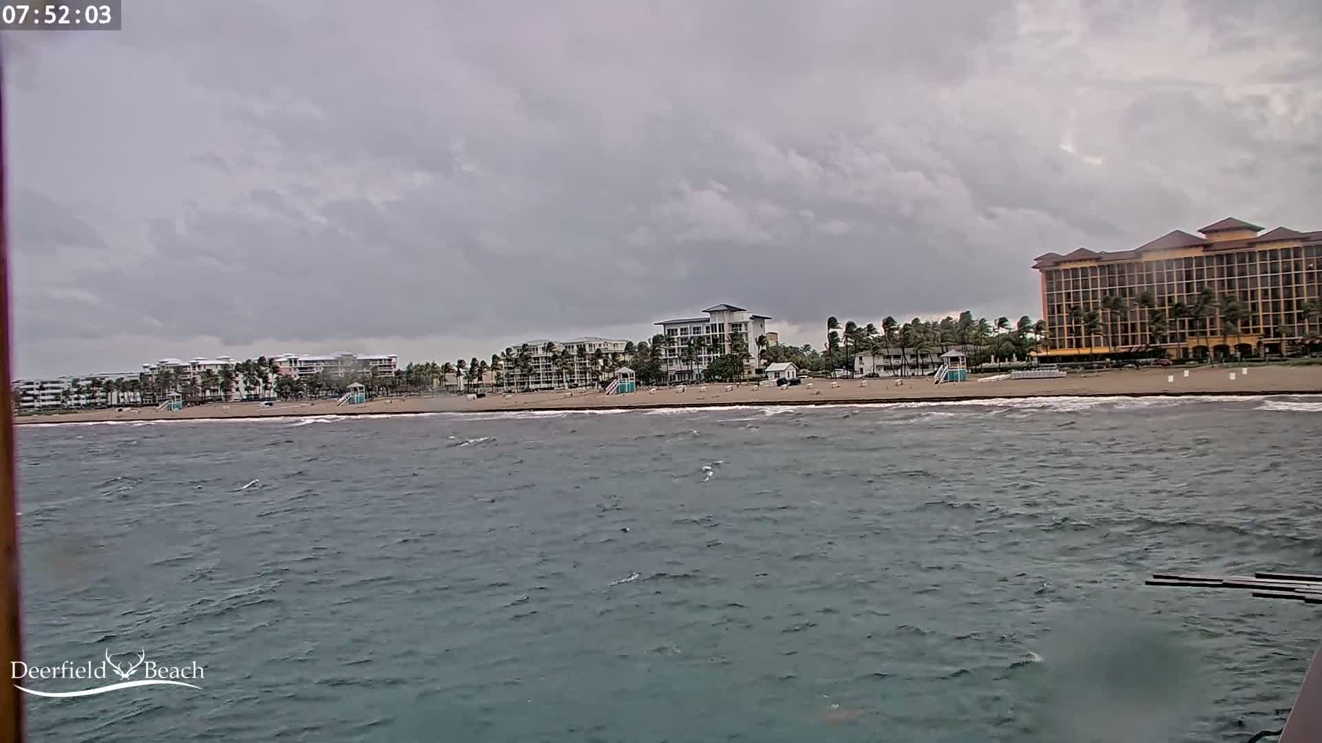 Deerfield Beach City Fishing Pier Live Cam - Deerfield Beach, Broward, Florida, USA