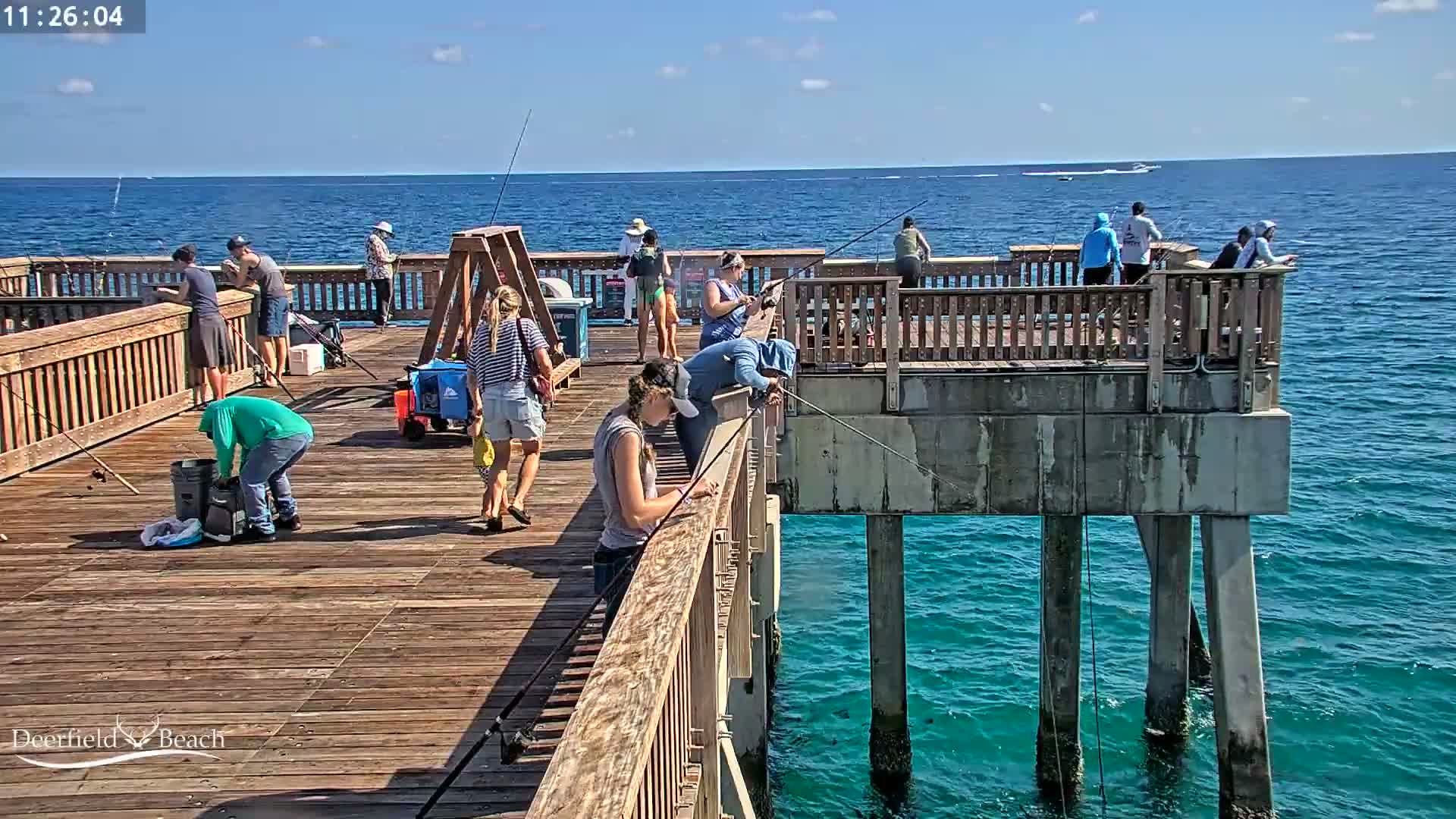 Deerfield Beach City Fishing Pier Live Cam - Deerfield Beach, Broward, Florida, USA