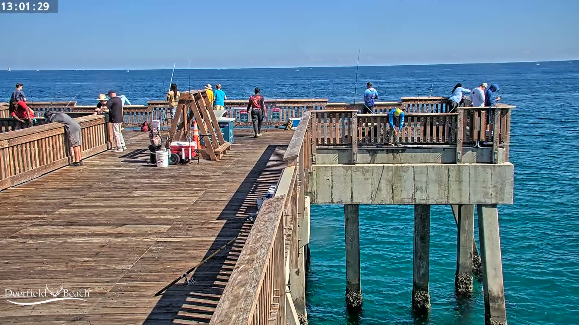 Deerfield Beach City Fishing Pier Live Cam - Deerfield Beach, Broward, Florida, USA