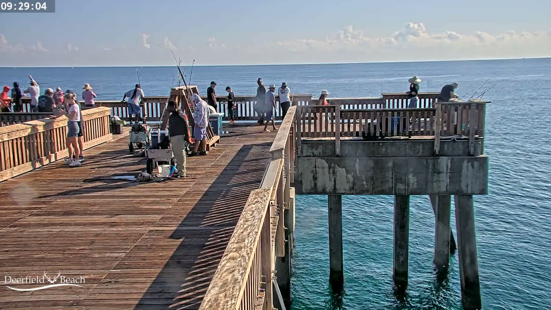 Deerfield Beach City Fishing Pier Live Cam - Deerfield Beach, Broward, Florida, USA