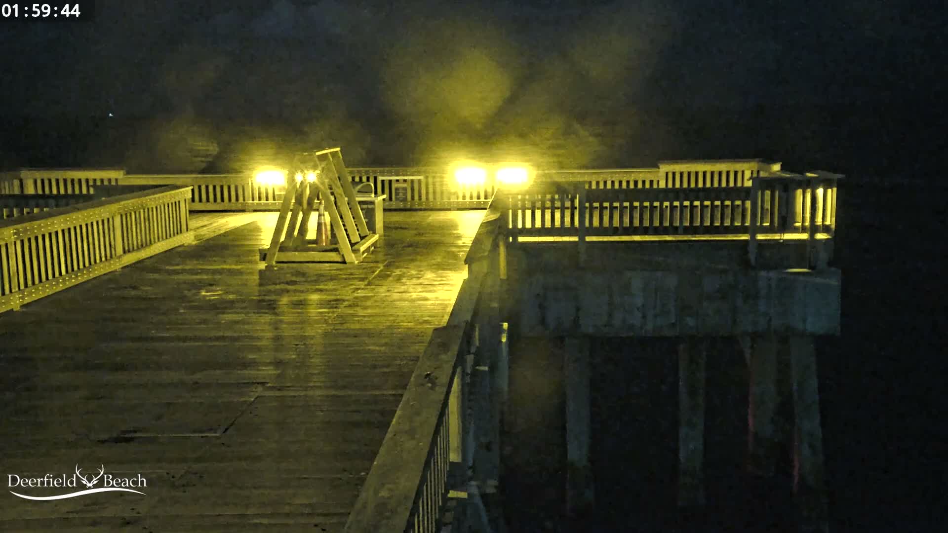 Deerfield Beach City Fishing Pier Live Cam - Deerfield Beach, Broward, Florida, USA