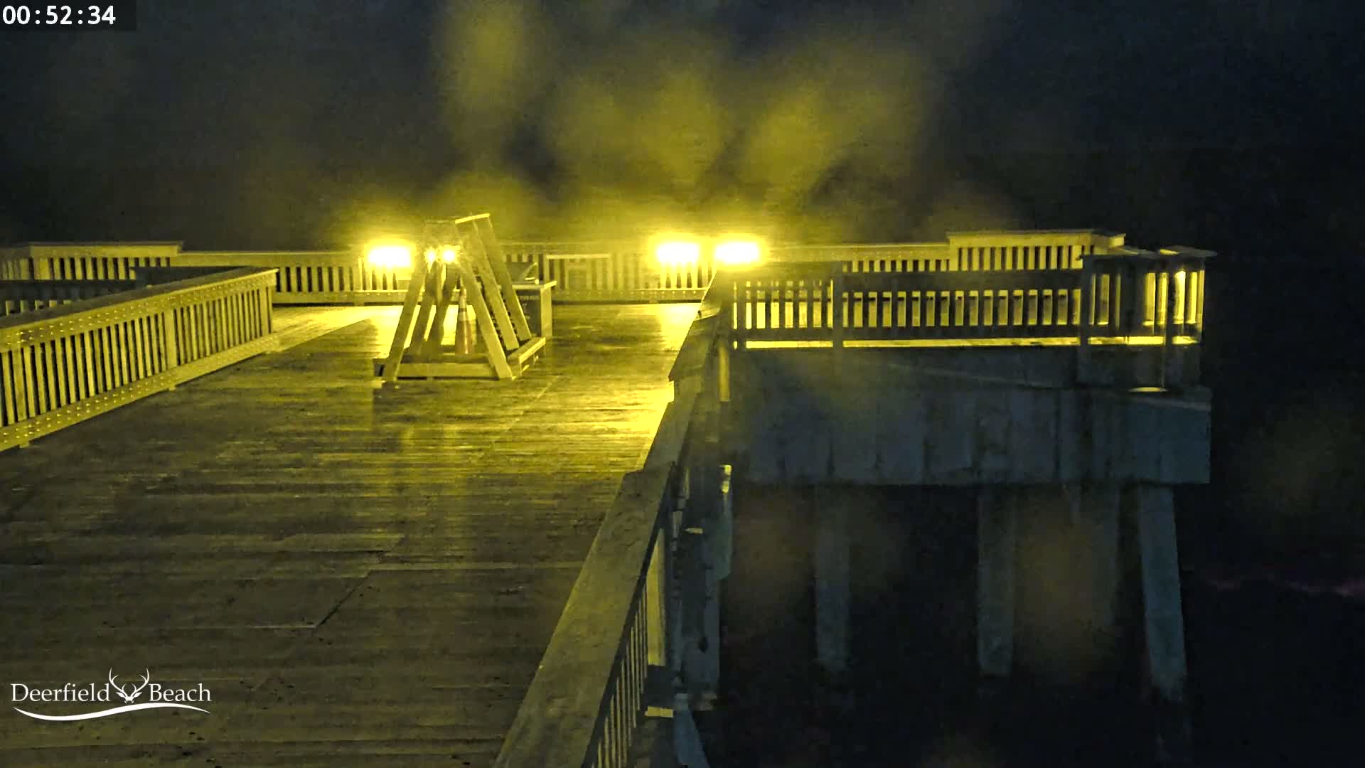 Deerfield Beach City Fishing Pier Live Cam - Deerfield Beach, Broward, Florida, USA