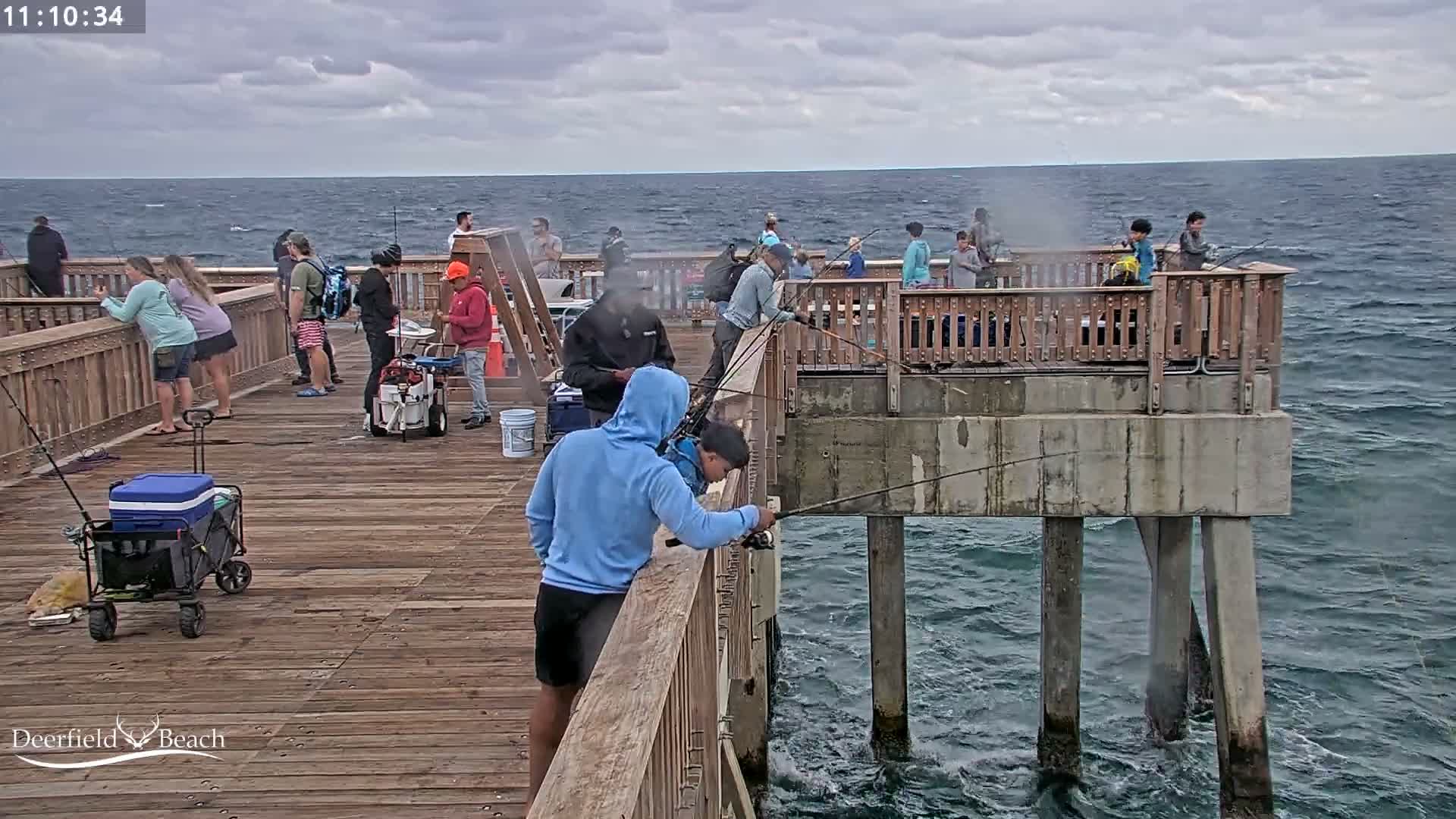 Deerfield Beach City Fishing Pier Live Cam - Deerfield Beach, Broward, Florida, USA