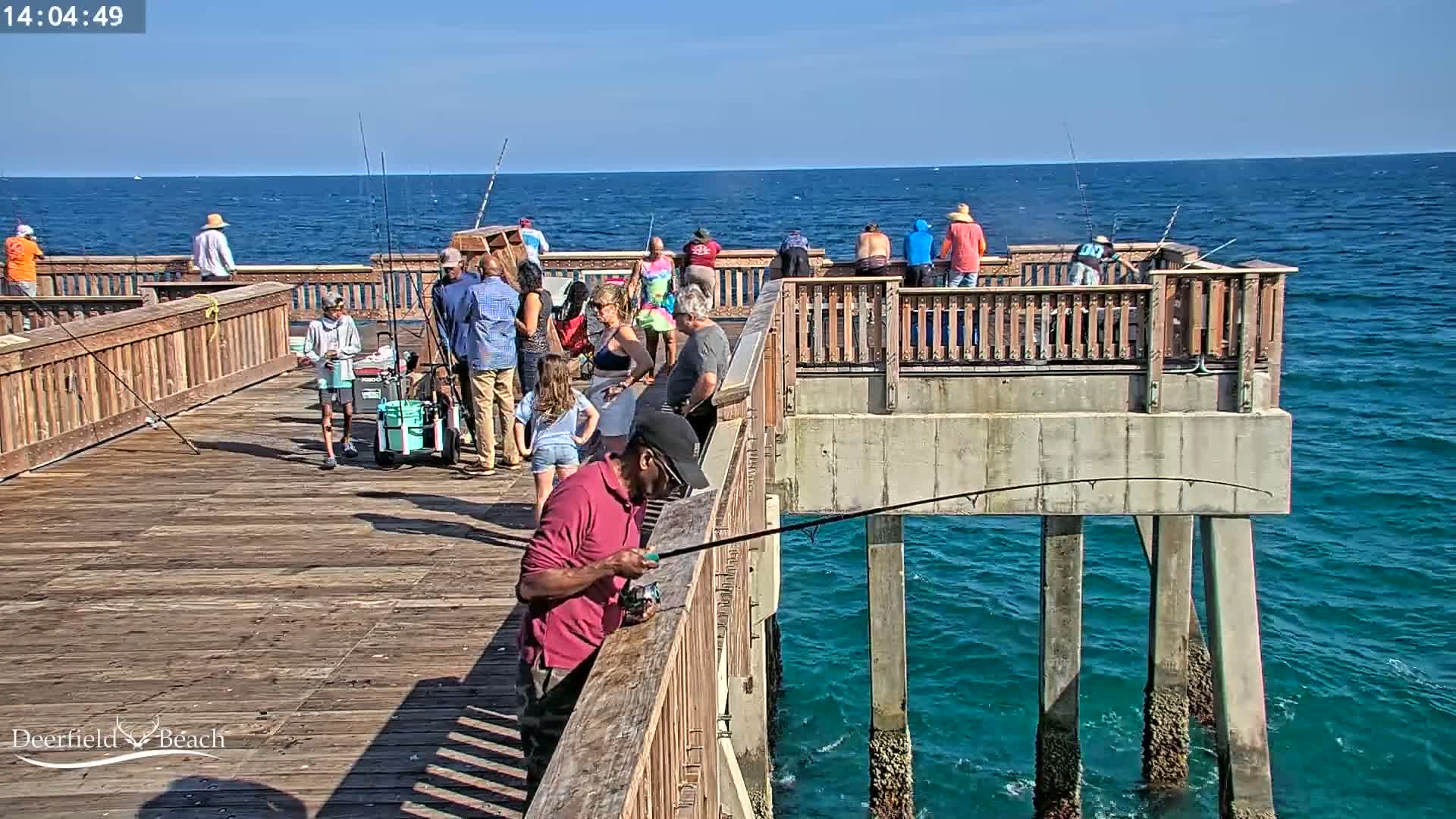 Deerfield Beach City Fishing Pier Live Cam - Deerfield Beach, Broward, Florida, USA