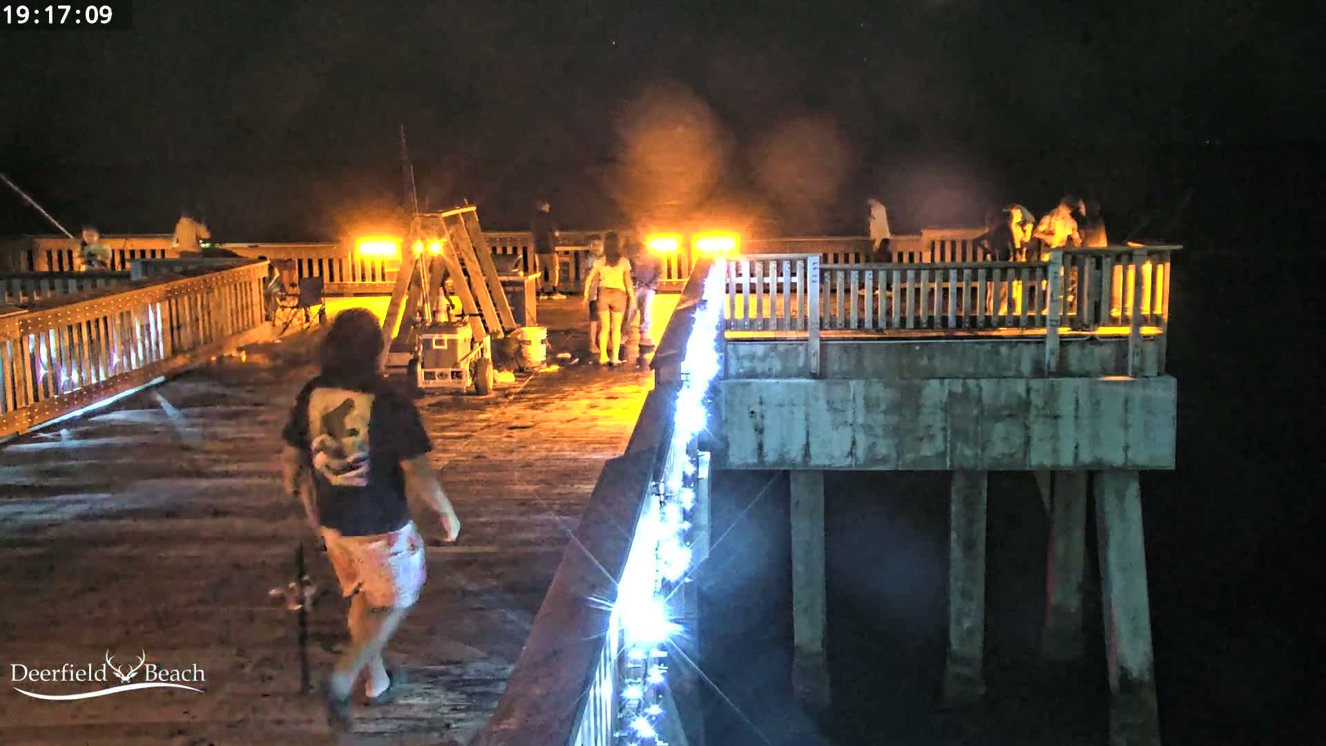 Deerfield Beach City Fishing Pier Live Cam - Deerfield Beach, Broward, Florida, USA