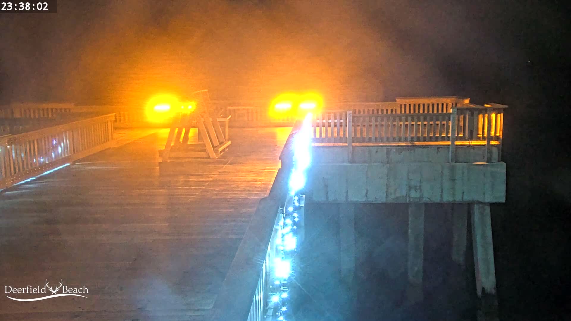 Deerfield Beach City Fishing Pier Live Cam - Deerfield Beach, Broward, Florida, USA