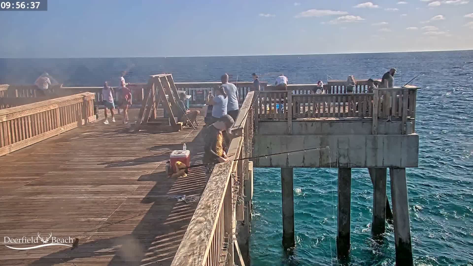 Deerfield Beach City Fishing Pier Live Cam - Deerfield Beach, Broward, Florida, USA