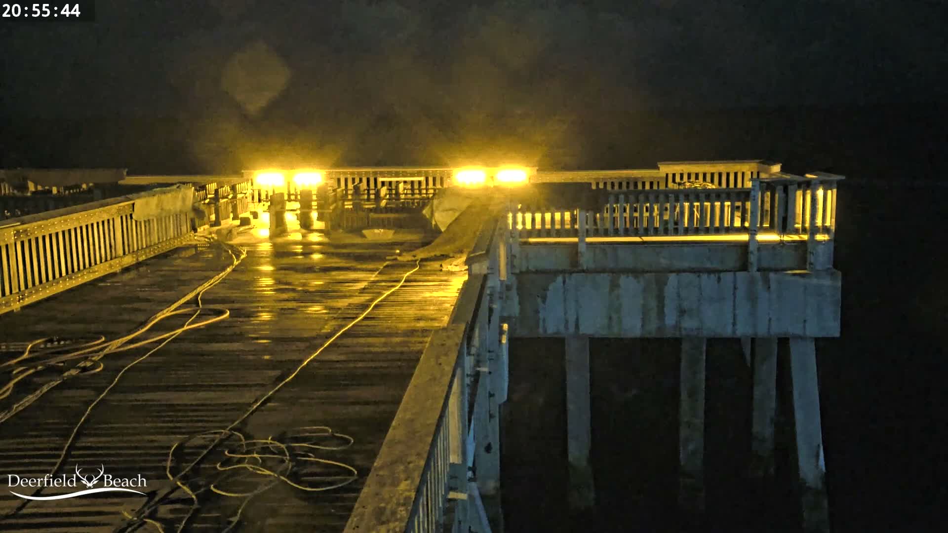 Deerfield Beach City Fishing Pier Live Cam - Deerfield Beach, Broward, Florida, USA