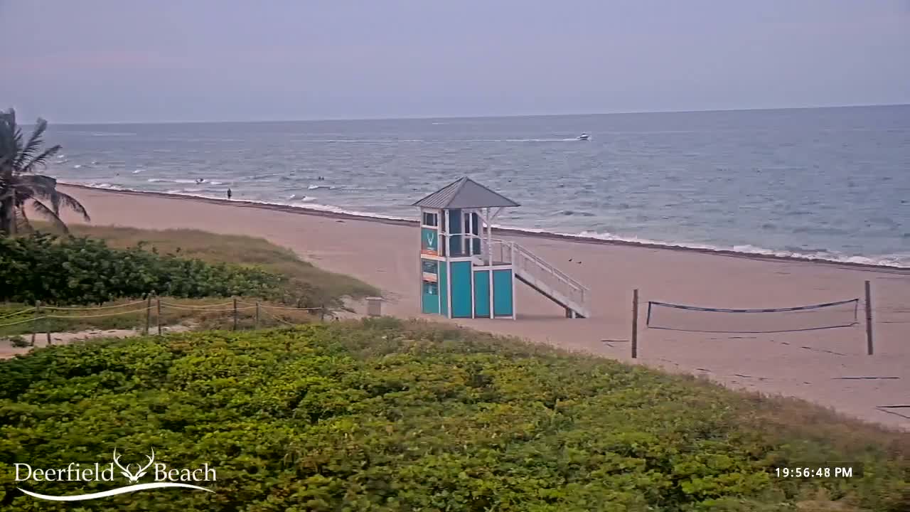 Deerfield Beach Coast Surf & Atlantic View Live Cam - Deerfield Beach, Broward, Florida, USA