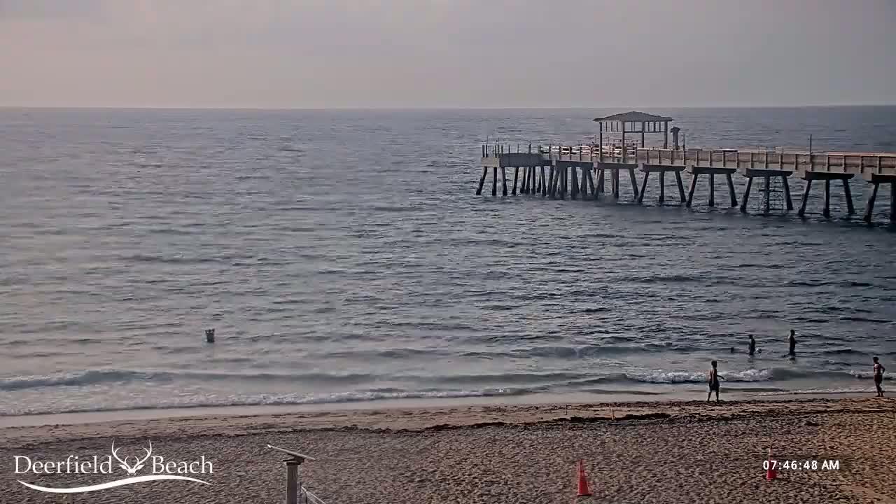 Deerfield Beach Coast Surf & Atlantic View Live Cam - Deerfield Beach, Broward, Florida, USA