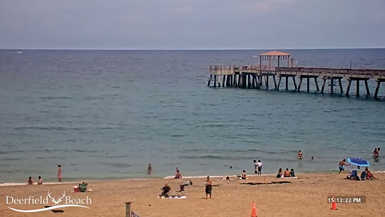 Deerfield Beach Coast Surf & Atlantic View Live Cam - Deerfield Beach, Broward, Florida, USA