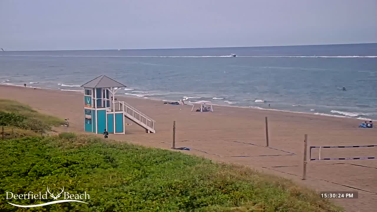 Deerfield Beach Coast Surf & Atlantic View Live Cam - Deerfield Beach, Broward, Florida, USA