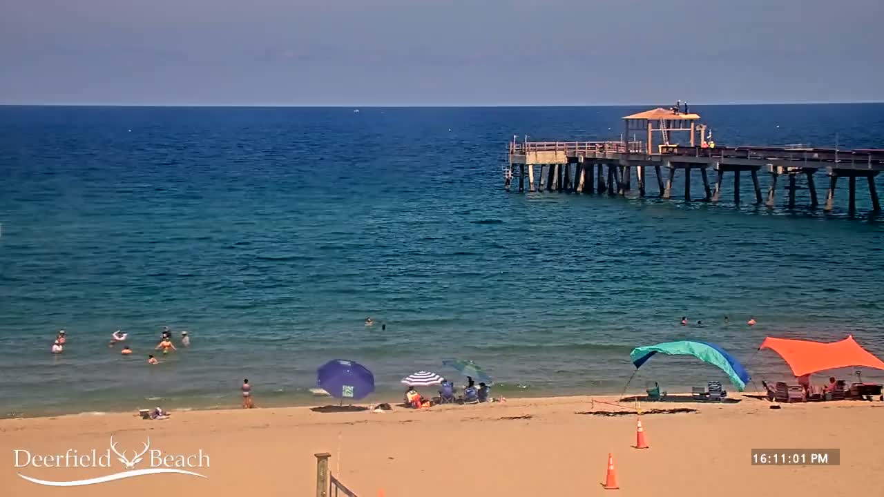 Deerfield Beach Coast Surf & Atlantic View Live Cam - Deerfield Beach, Broward, Florida, USA
