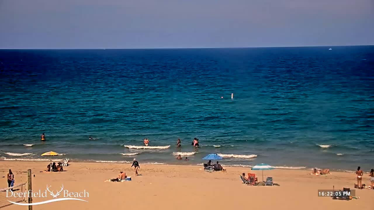 Deerfield Beach Coast Surf & Atlantic View Live Cam - Deerfield Beach, Broward, Florida, USA
