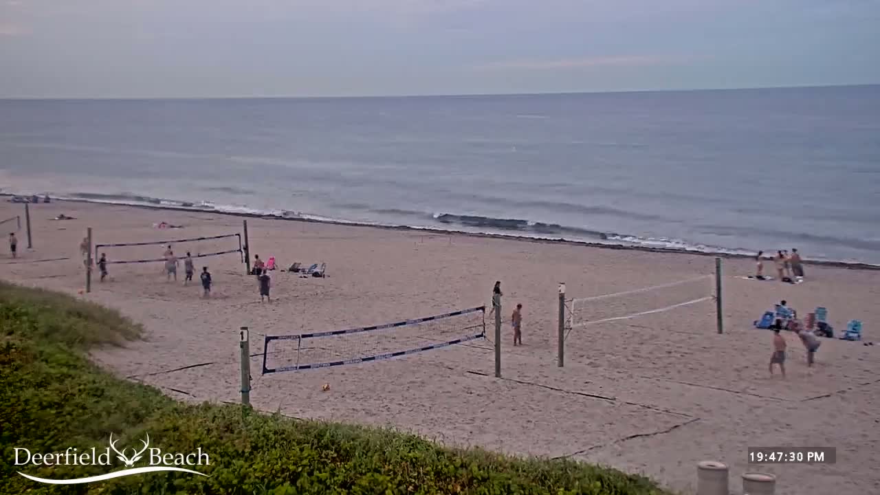 Deerfield Beach Coast Surf & Atlantic View Live Cam - Deerfield Beach, Broward, Florida, USA