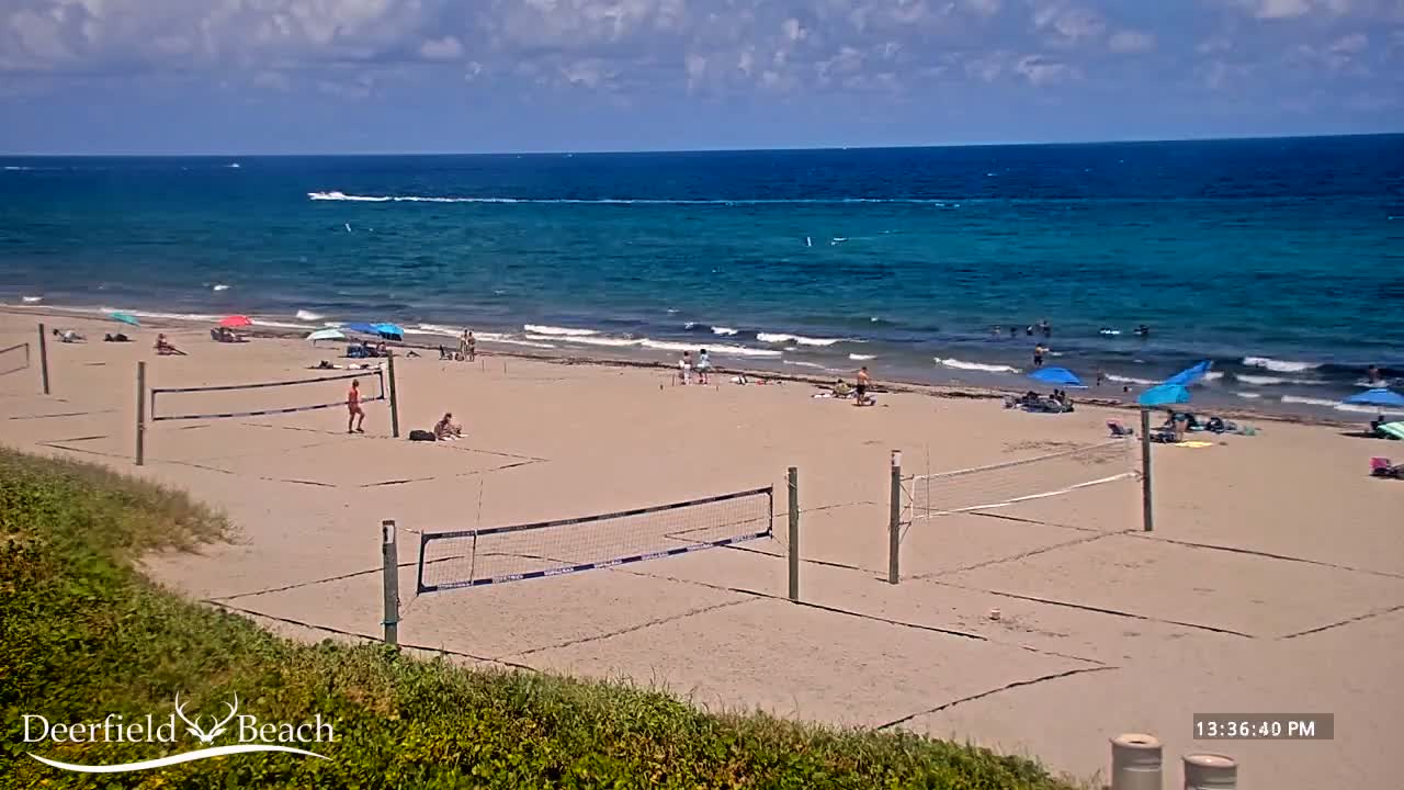 Deerfield Beach Coast Surf & Atlantic View Live Cam - Deerfield Beach, Broward, Florida, USA