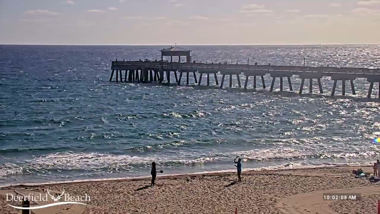 Deerfield Beach Coast Surf & Atlantic View Live Cam - Deerfield Beach, Broward, Florida, USA