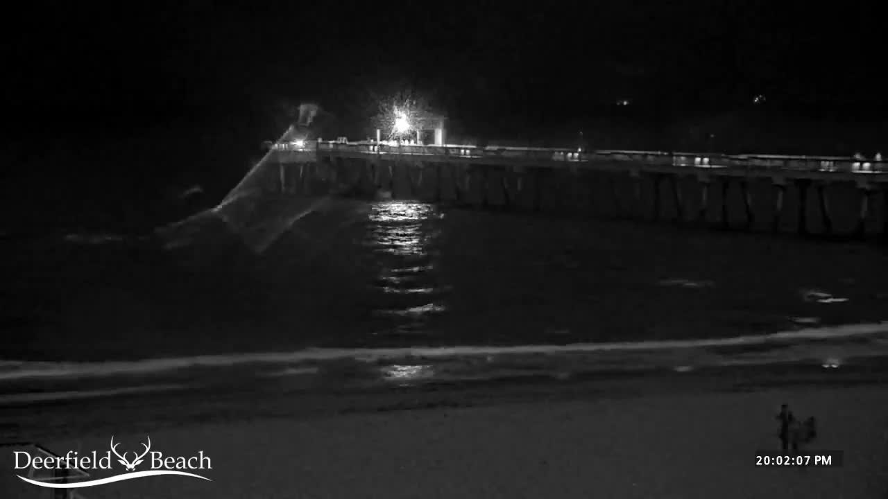 Deerfield Beach Coast Surf & Atlantic View Live Cam - Deerfield Beach, Broward, Florida, USA