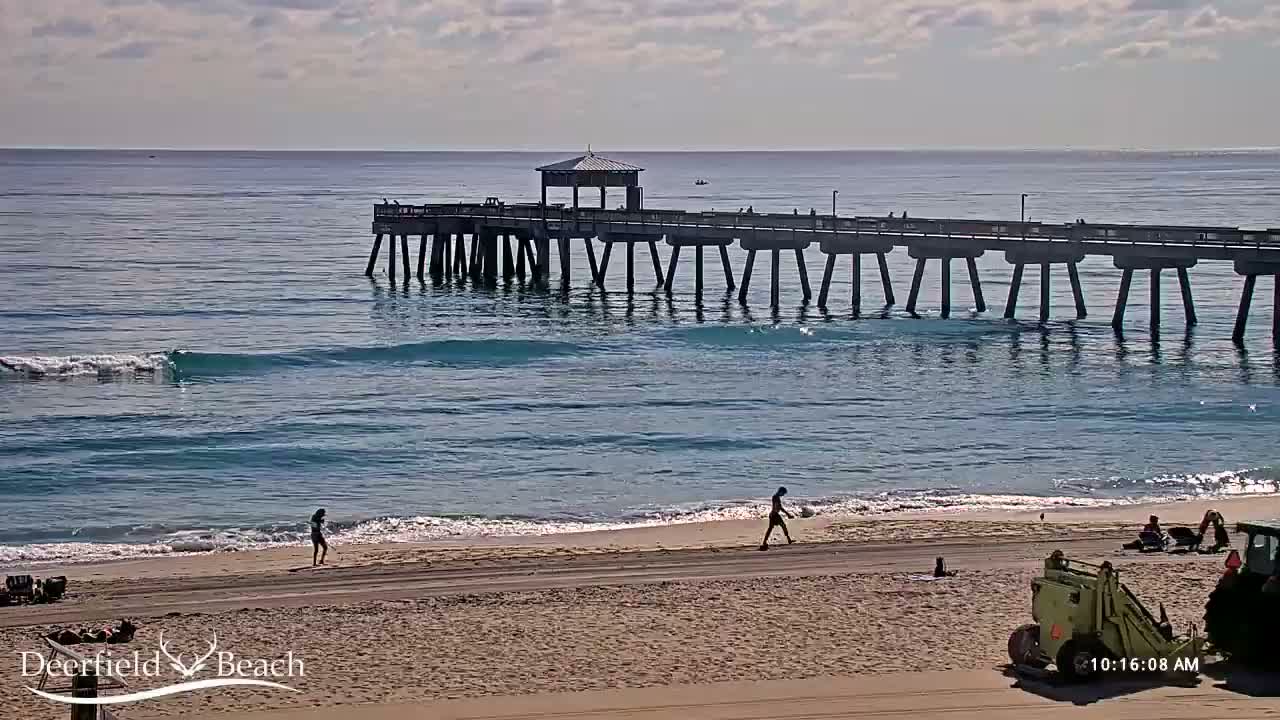 Deerfield Beach Coast Surf & Atlantic View Live Cam - Deerfield Beach, Broward, Florida, USA