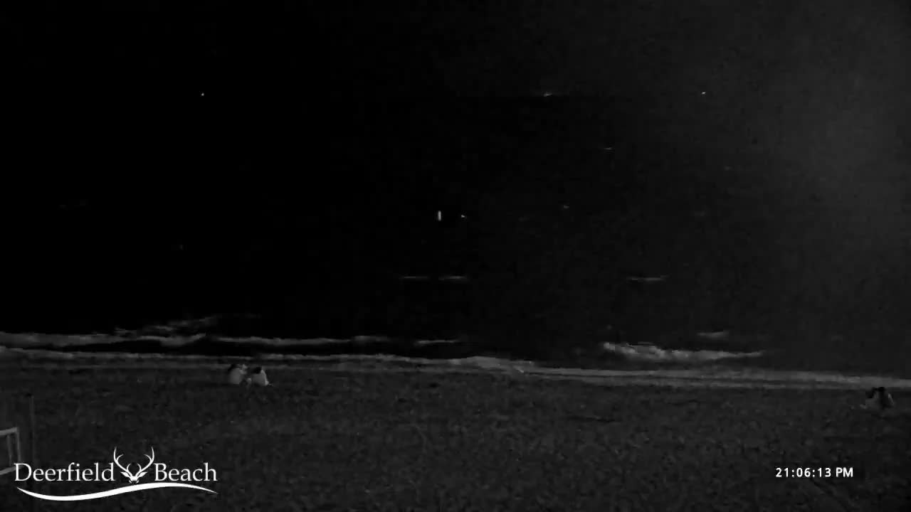 Deerfield Beach Coast Surf & Atlantic View Live Cam - Deerfield Beach, Broward, Florida, USA