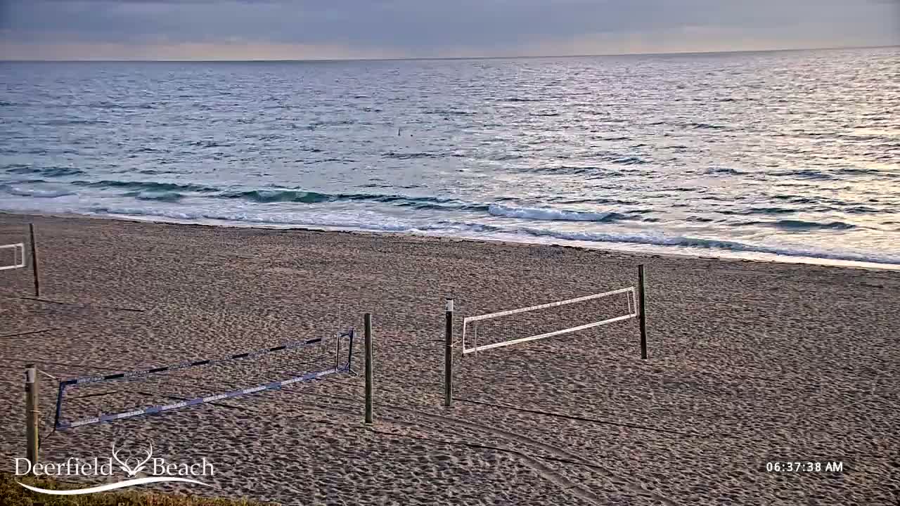 Deerfield Beach Coast Surf & Atlantic View Live Cam - Deerfield Beach, Broward, Florida, USA