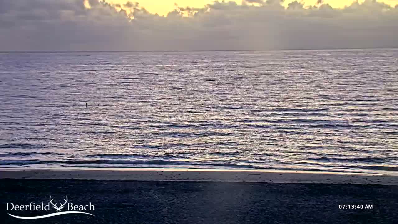 Deerfield Beach Coast Surf & Atlantic View Live Cam - Deerfield Beach, Broward, Florida, USA