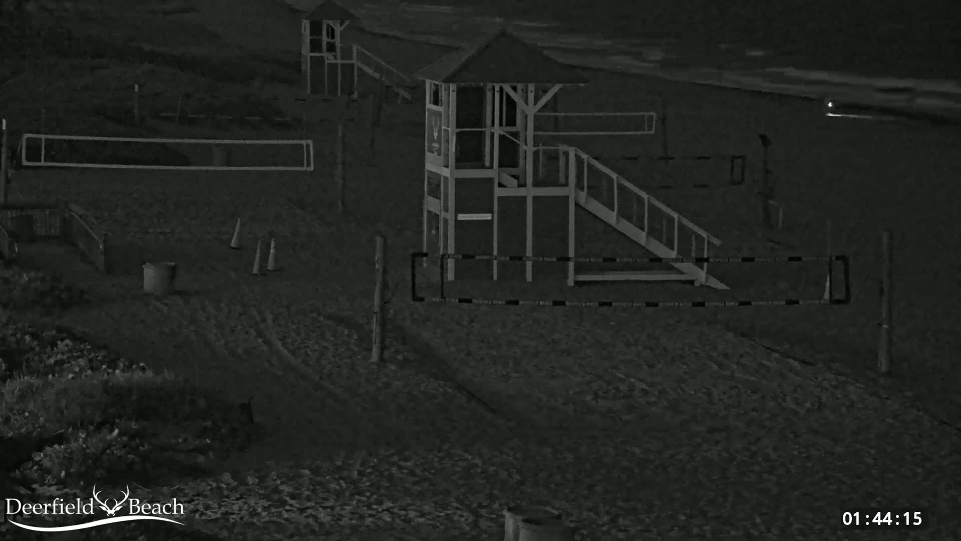 Deerfield Beach City Coast Volleyball Courts Live Cam - Deerfield Beach, Broward, Florida, USA
