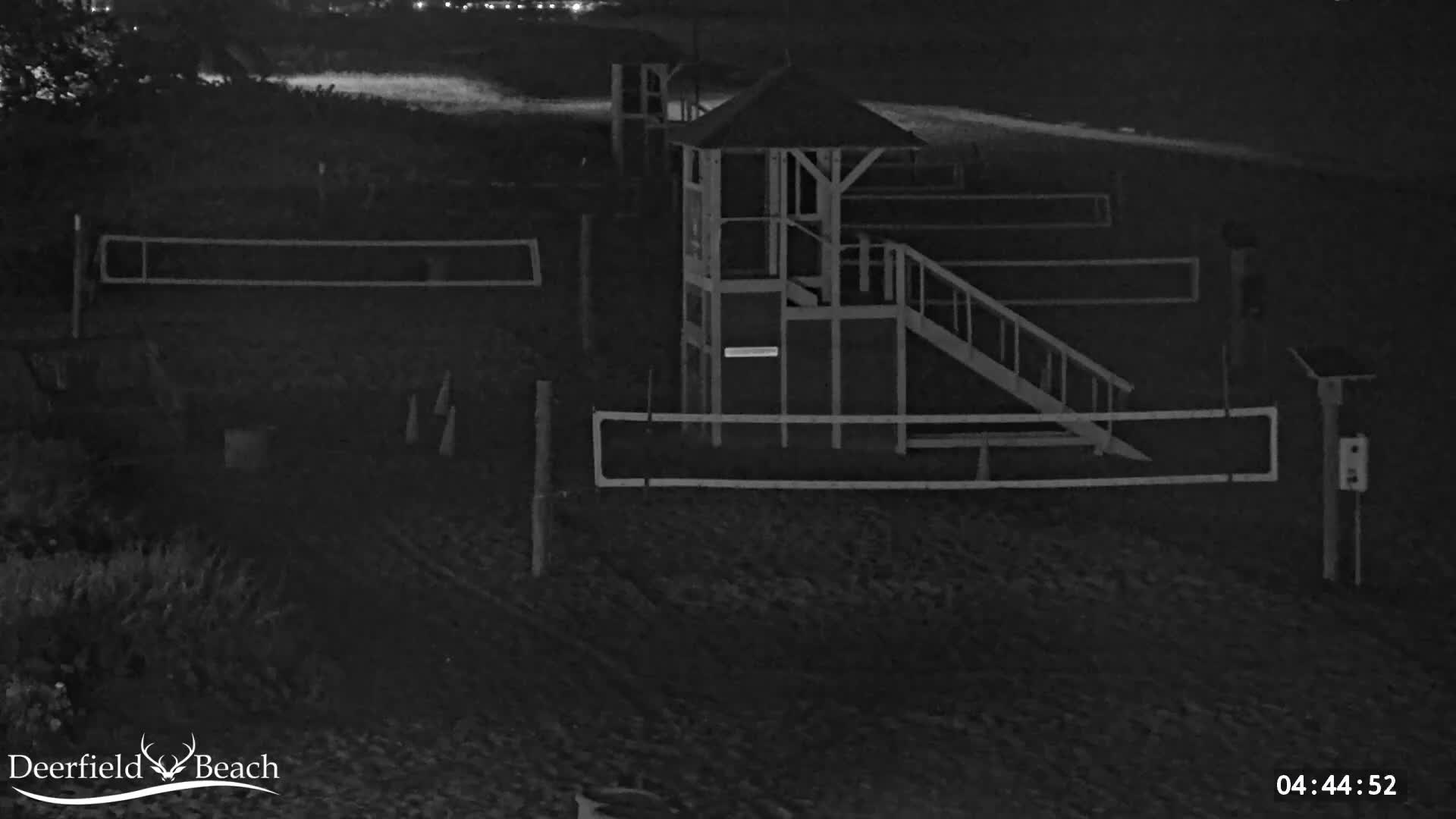 Deerfield Beach City Coast Volleyball Courts Live Cam - Deerfield Beach, Broward, Florida, USA