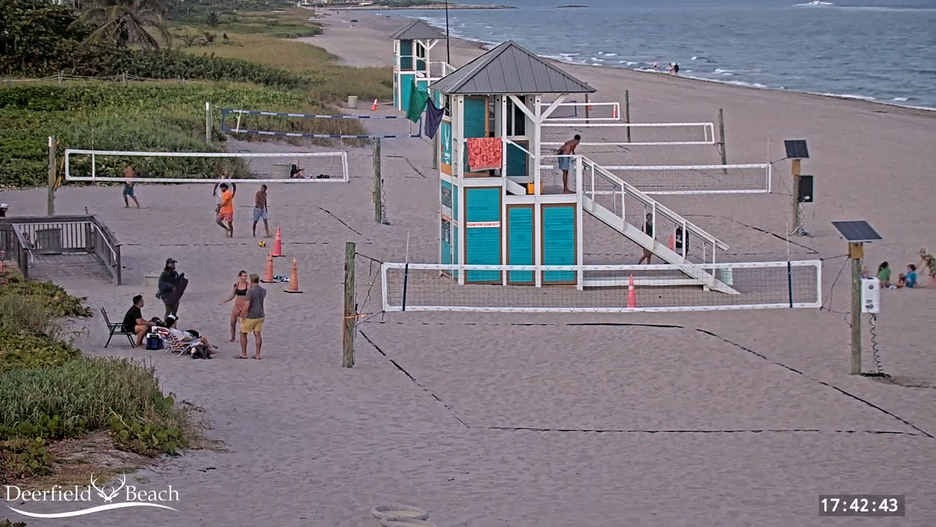 Deerfield Beach City Coast Volleyball Courts Live Cam - Deerfield Beach, Broward, Florida, USA