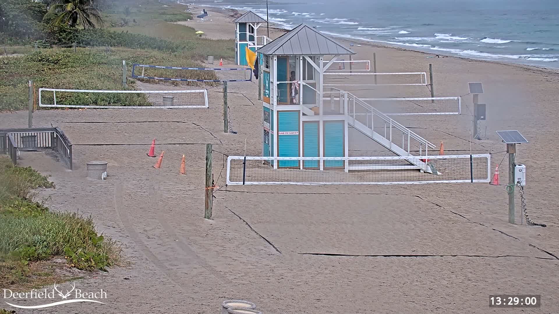 Deerfield Beach City Coast Volleyball Courts Live Cam - Deerfield Beach, Broward, Florida, USA